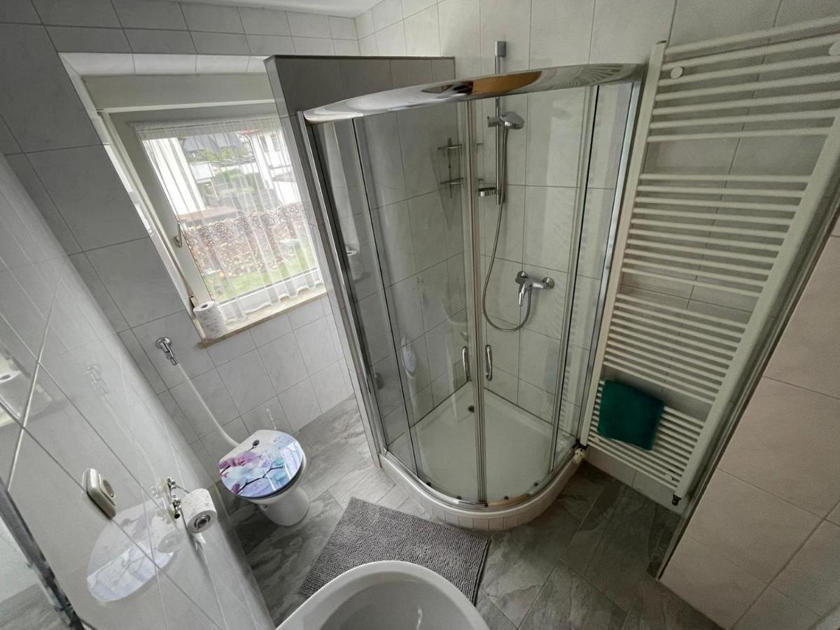 Guntia Apartment Mit Grossem Garten Günzburg Exteriör bild