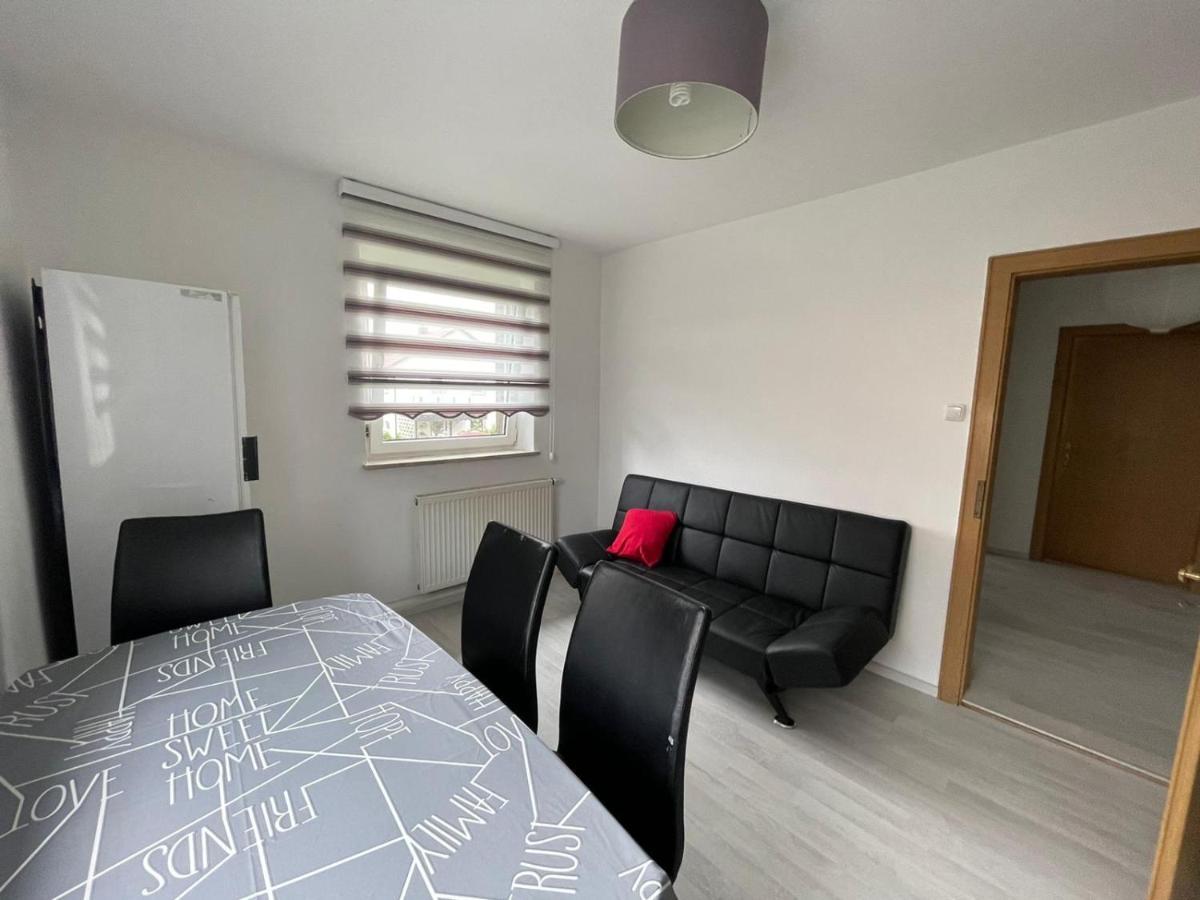 Guntia Apartment Mit Grossem Garten Günzburg Exteriör bild